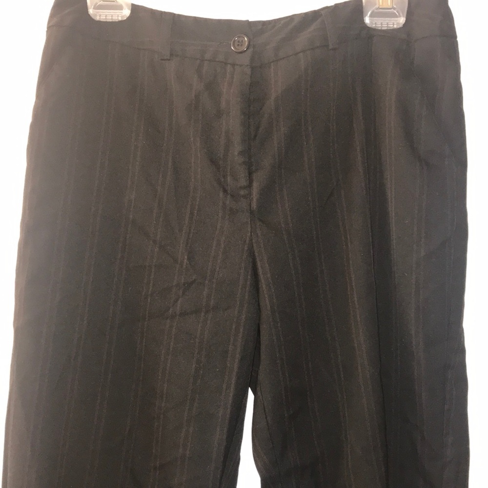 Capris - Picture 4 of 7
